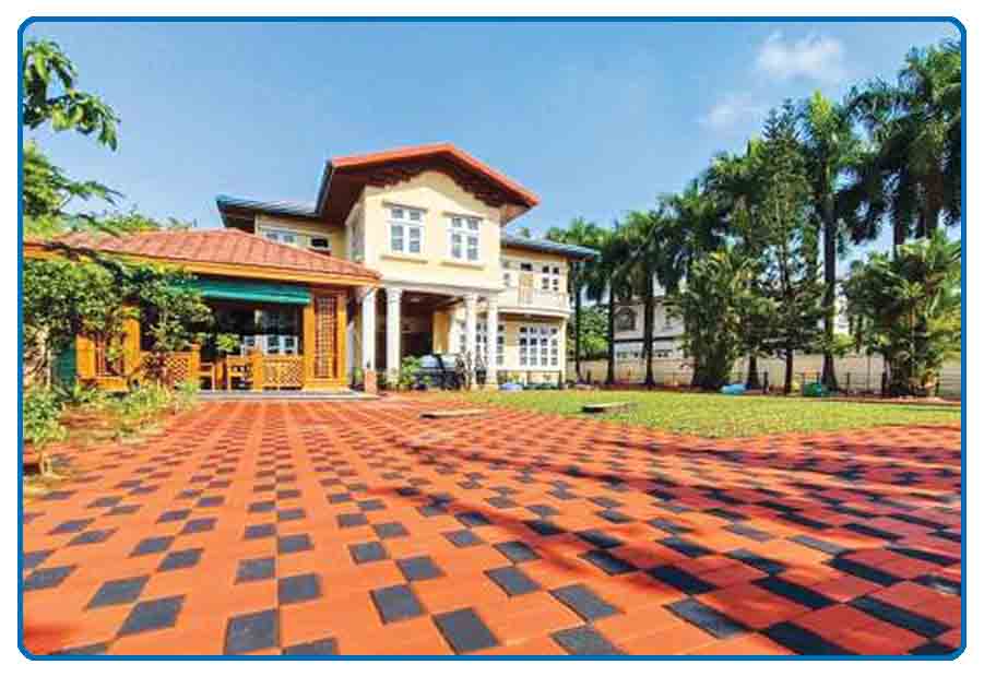 Paving Block 1